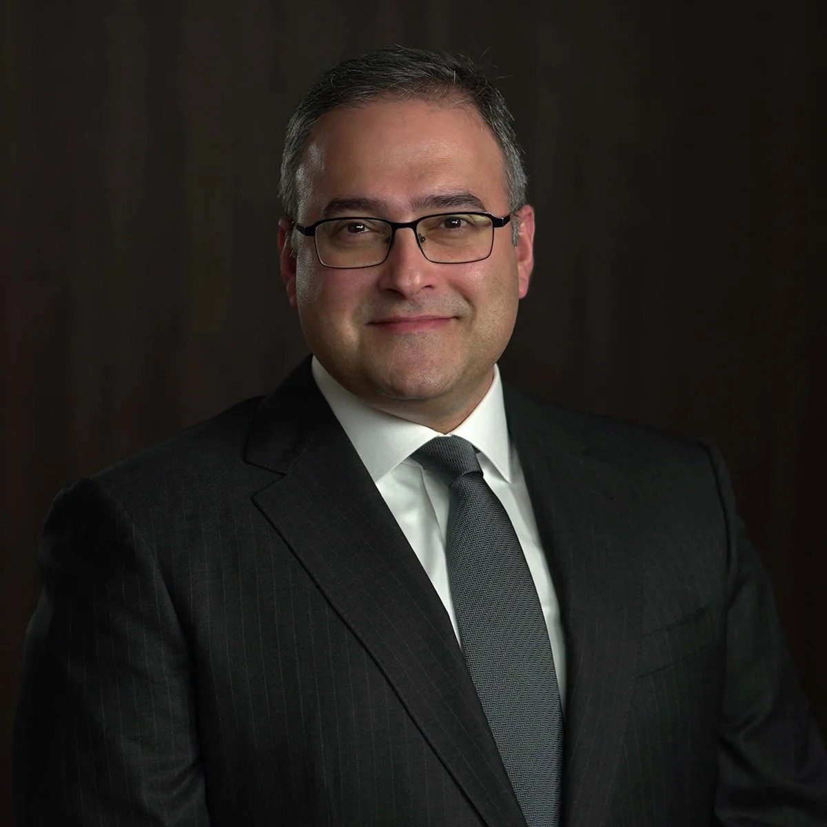Dr. Mehmet Karlı