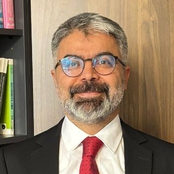Professor Mustafa Erkan